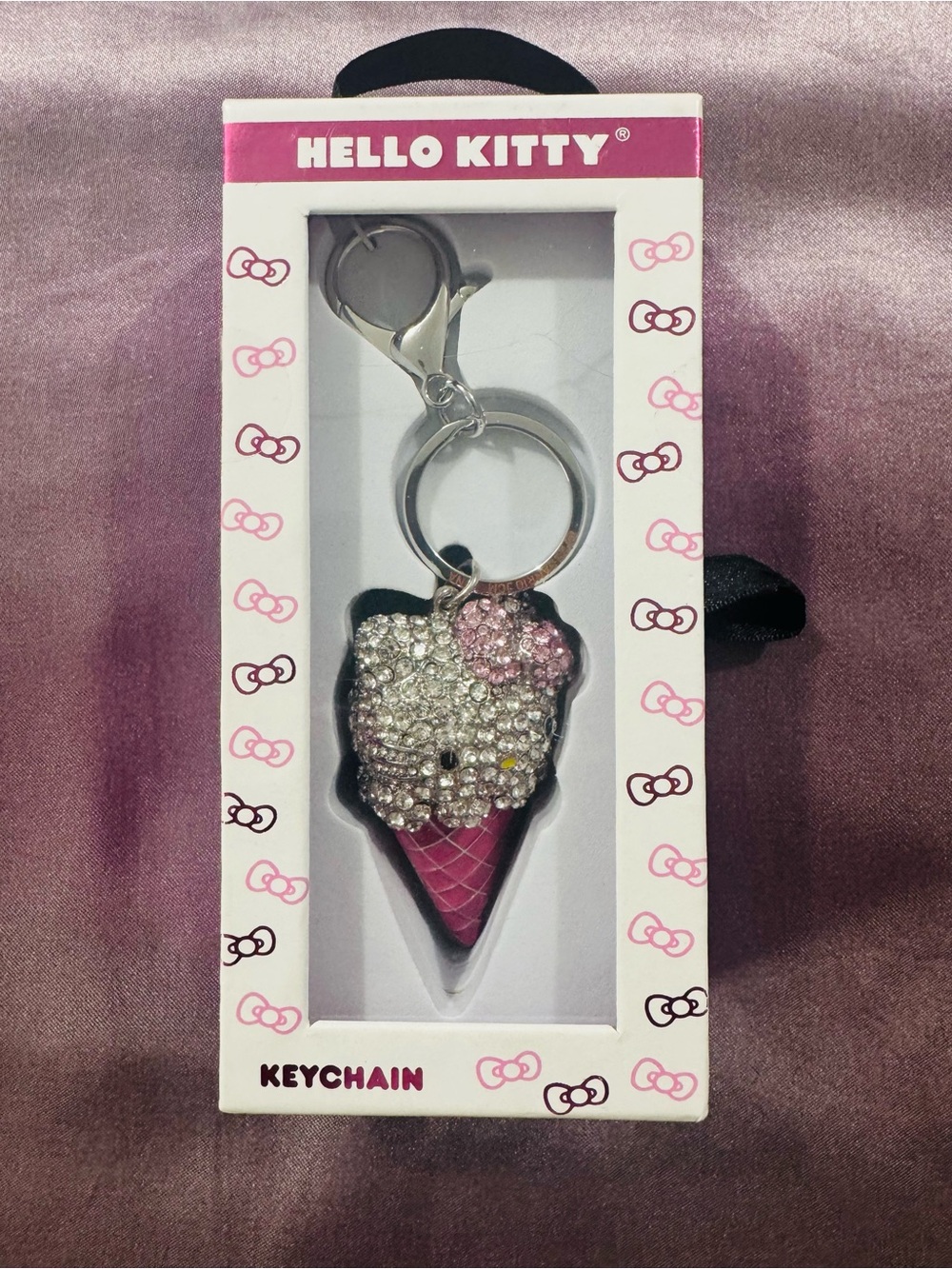 NWT Sanrio Hello Kitty Rhinestone Ice Cream Cone Bling Keychain